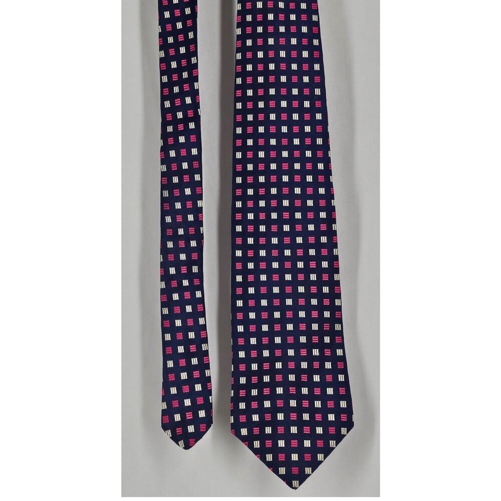 BROOKS BROTHERS MAKERS SILK TIE – BLUE W/ PINK & WHITE PATTERN – 4" WIDTH - Picture 11 of 11